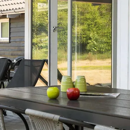 Villavilla 159 - Ostersobadet, Lollandfalstermon *